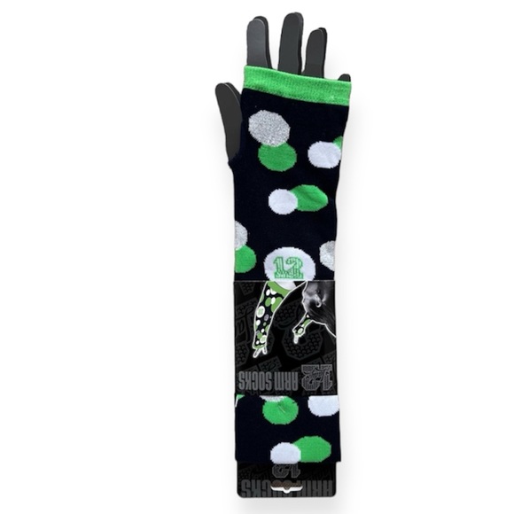 NWT Seattle Seahawks Winter Arm Socks Super Bowl 2026 - Picture 2 of 4